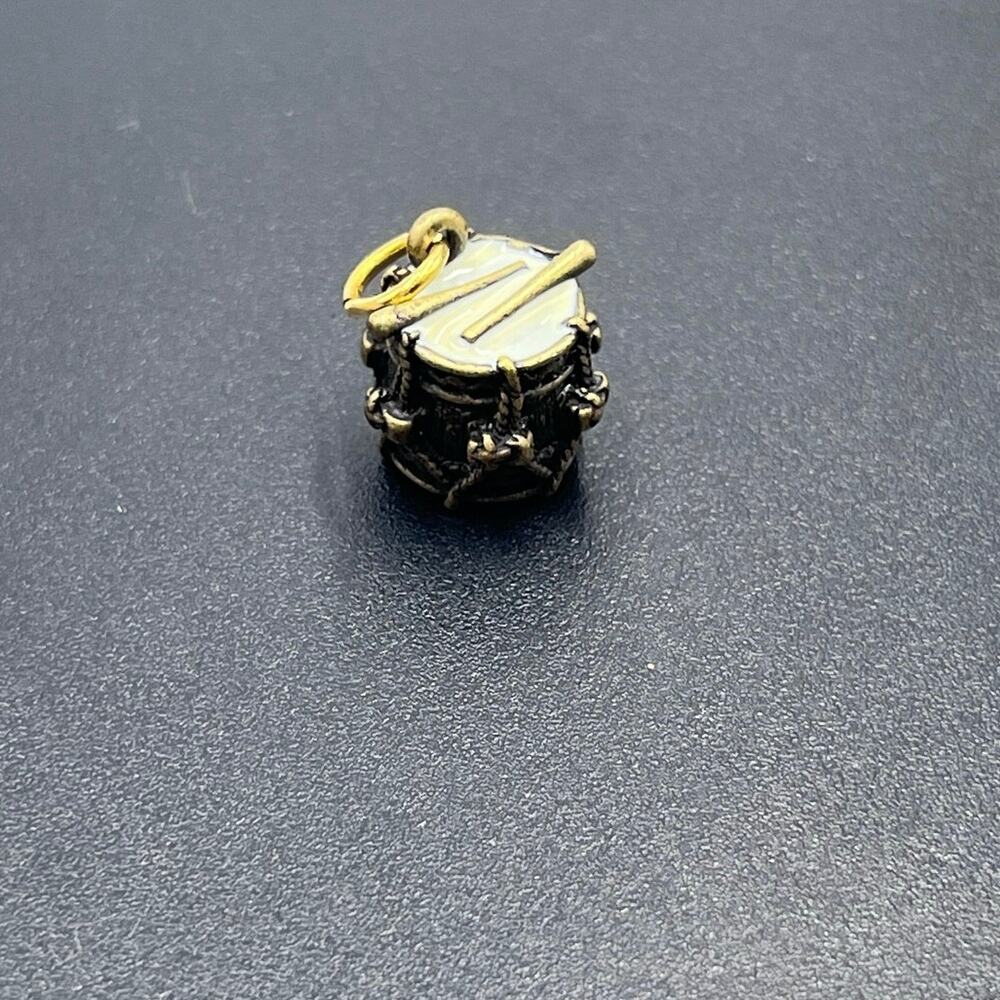 Joan Rivers Vintage Gold Tone Snare‎ Drums DrumSticks Instrument Charm and